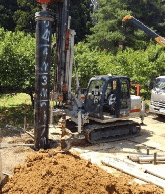 鋼管建て込み